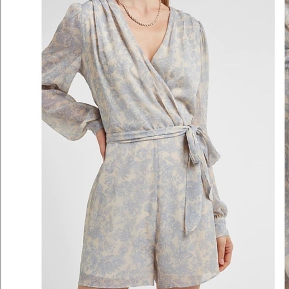 Express Women's Blue and Cream Floral Romper